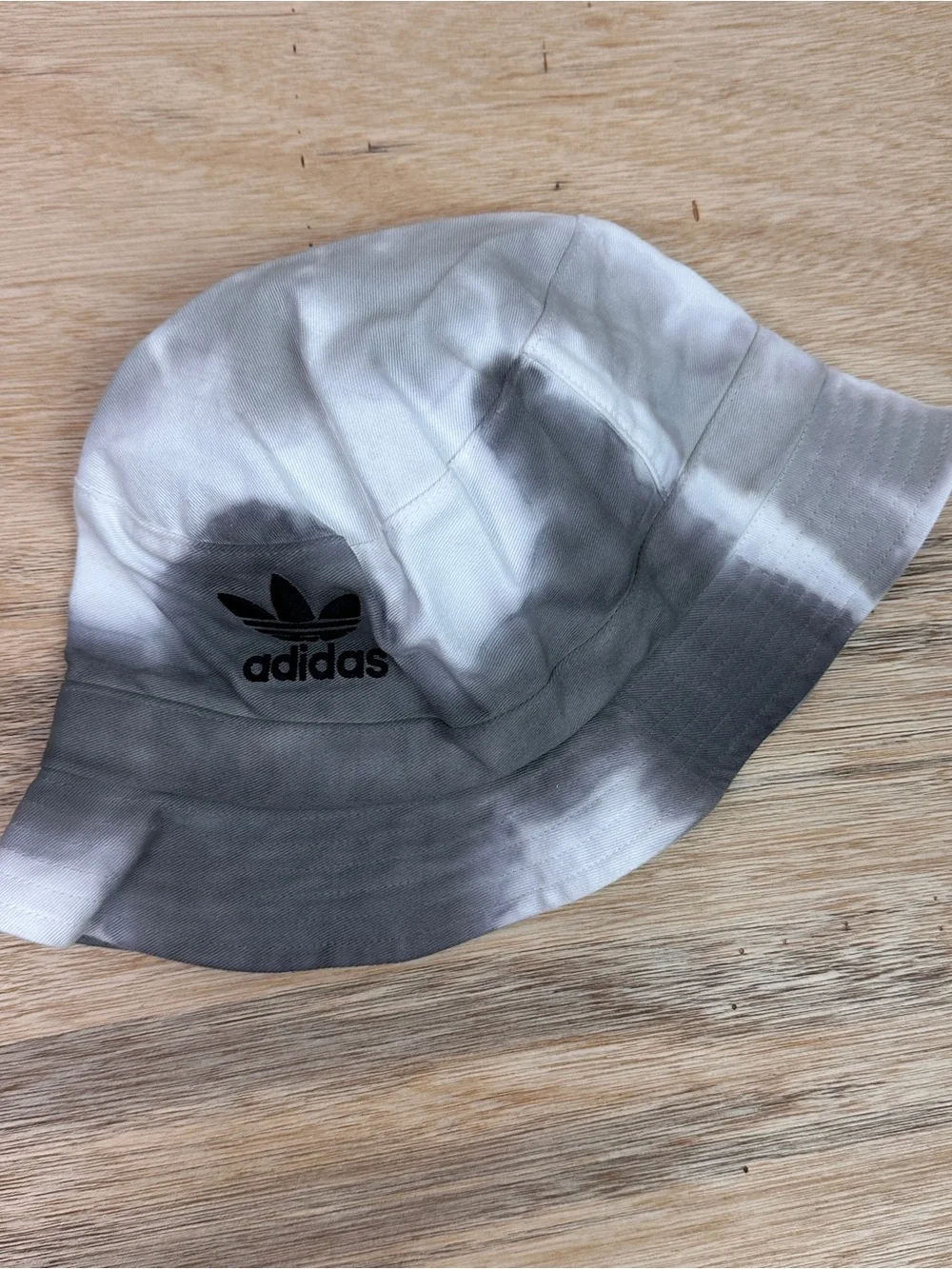 adidas Kids Gray & White Tie-Dye Bucket Hat